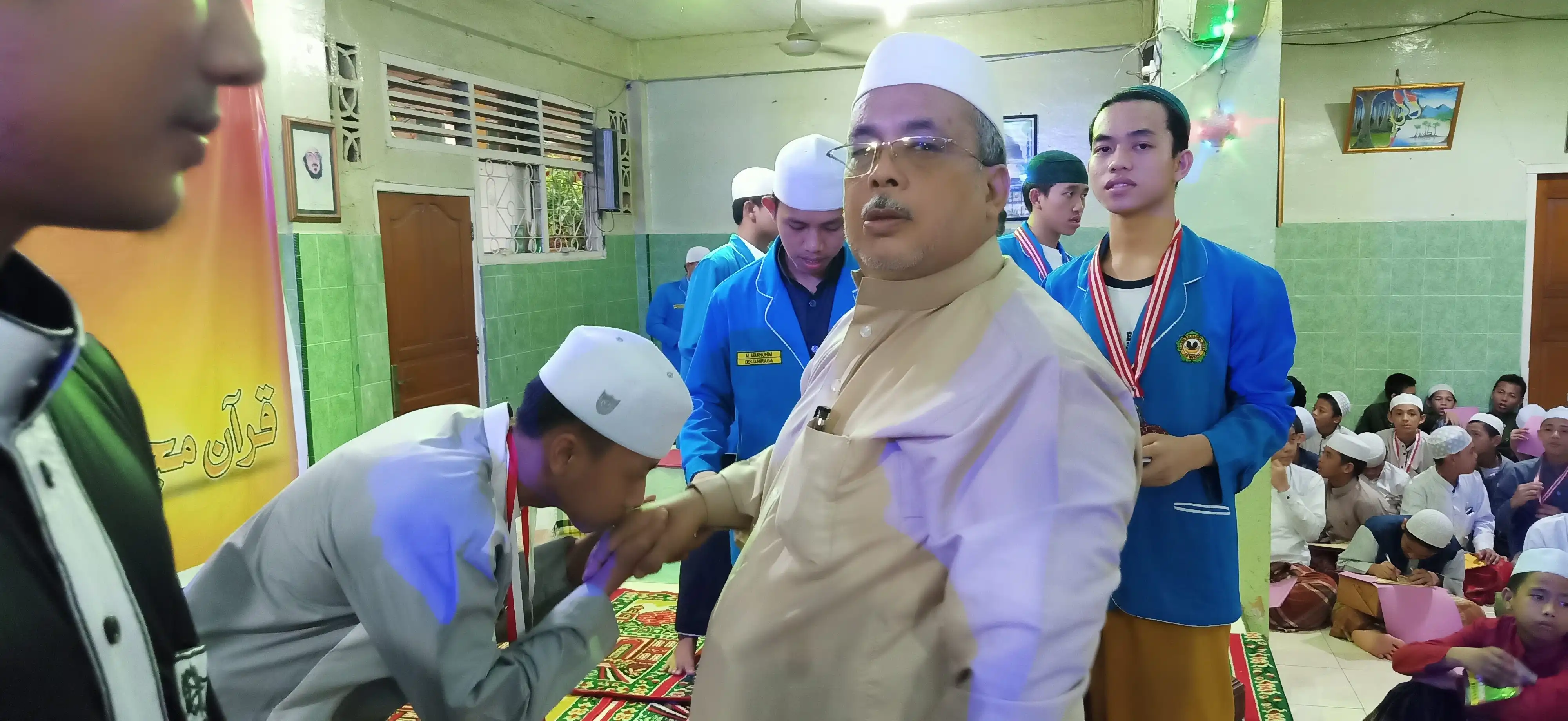 Pembagian Hadiah 170